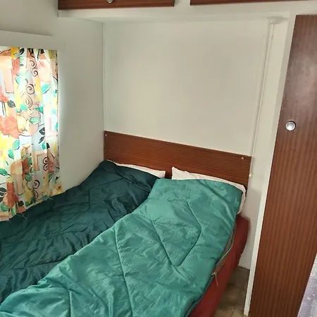 Mobil 1 Chambre Sdb Cuisine Avec Coin Repas Terrasse Et Jardin Fournis Sans Duvet Draps Et Serviettes Une Redevance Camping Sera Demandee A L'arrivee A L'accueil Campsite Mers-les-Bains